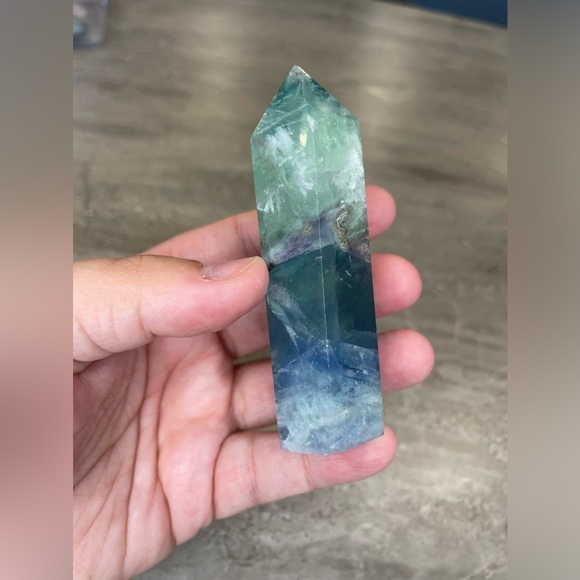 Rainbow Fluorite Tower - Picture 3 of 4